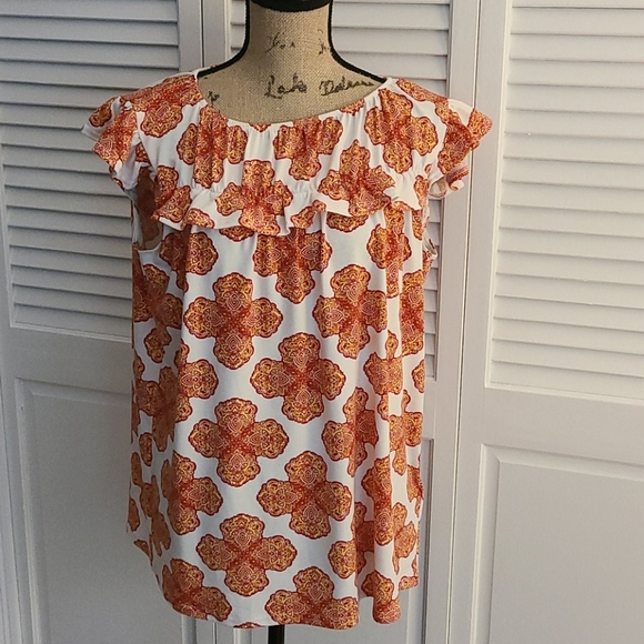 LuLaRoe Tops - LuLaRoe Stasha Ruffle Top - M NWT